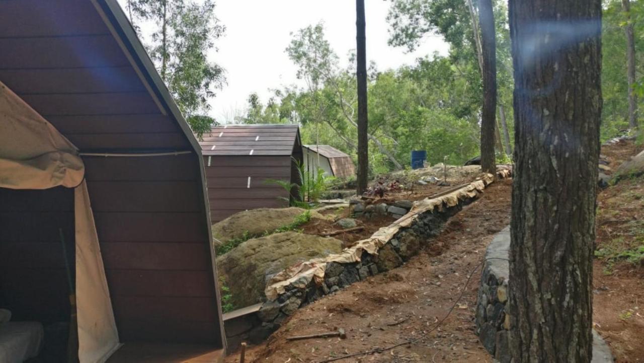 Seribu Batu Songgo Langit Resort & Camp Bantul Exteriör bild