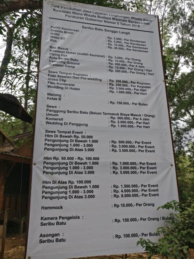 Seribu Batu Songgo Langit Resort & Camp Bantul Exteriör bild